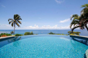 Beachfront Villa - House of Bamboo, Infinity Pool